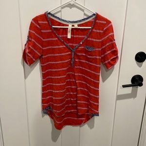 Feather Bone - Anthropologie - t-shirt- small